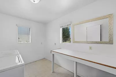  1521 Foothill Dr, Vista, CA 92084 - Photo 32