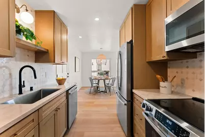  1278 Pacific Beach Dr #3, San Diego, CA 92109 - Photo 10