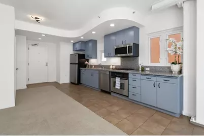  550 15th St #401, San Diego, CA 92101 - Photo 4