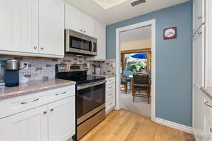1665 Caminito Aliviado, La Jolla, CA 92037 - Photo 10