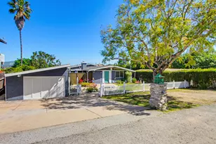 810 Anns Way, Vista, CA 92083 - Photo 2