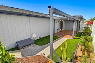 611 Via Santa Paulo, Vista, CA 92081 - Photo 32
