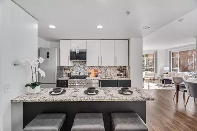  530 K St #313, San Diego, CA 92101 - Photo 2