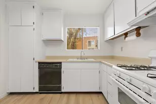 10331 Lindley Ave, Porter Ranch, CA 91326 - Photo 8