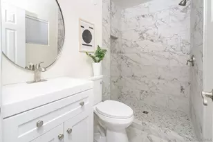 8011 Lake Adlon Dr, San Diego, CA 92119 - Photo 16