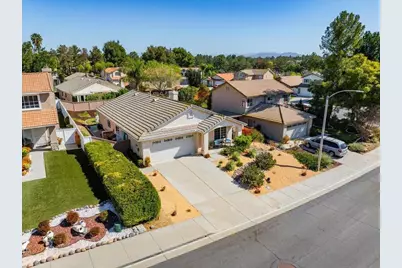  31950 Via Tafalla, Temecula, CA 92592 - Photo 2
