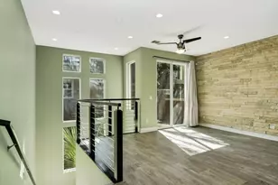 7772 Stylus Dr, San Diego, CA 92108 - Photo 2