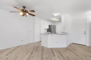 7087 Camino Degrazia, San Diego, CA 92111 - Photo 14