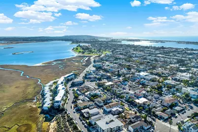  4015 Crown Point Dr #102, San Diego, CA 92109 - Photo 24