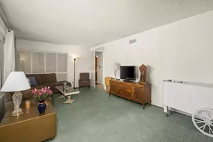 6230 Buisson St, San Diego, CA 92122 - Photo 2