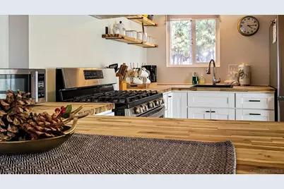  777 Iris Dr, Big Bear Lake, CA 92315 - Photo 8