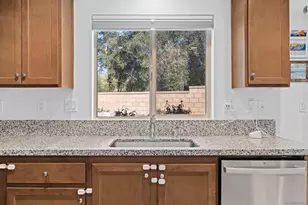 24060 Raptor Wy, Lake Elsinore, CA 92532 - Photo 8