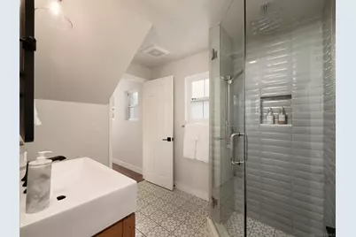  822 Seagirt Ct, San Diego, CA 92109 - Photo 18