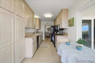 6733 Hyacinth, Carlsbad, CA 92011 - Photo 12