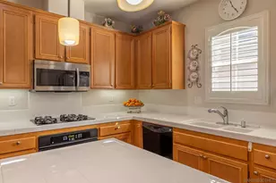 10505 Zenor Ln, San Diego, CA 92127 - Photo 16