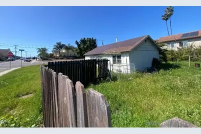 875 11th Street, Imperial Beach, CA 91932 - Photo 4