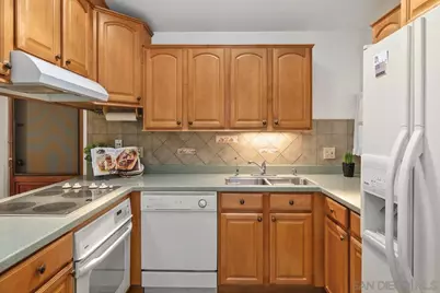  7607 Seton Hall St, La Mesa, CA 91942 - Photo 6