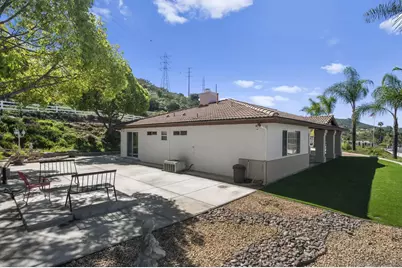  13966 Avenida Del Charro, El Cajon, CA 92021 - Photo 32