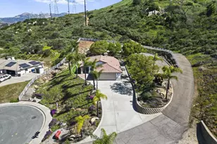 13966 Avenida Del Charro, El Cajon, CA 92021 - Photo 40