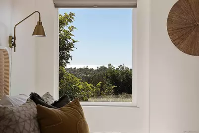  2811 Unicornio St, Carlsbad, CA 92009 - Photo 14