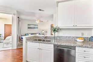 10766 Sabre Hill Dr, San Diego, CA 92128 - Photo 10