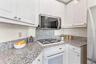  10766 Sabre Hill Dr #258, San Diego, CA 92128 - Photo 12