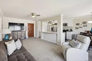 1235 Parker Pl, San Diego, CA 92109 - Photo 4