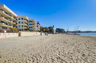 1235 Parker Pl, San Diego, CA 92109 - Photo 32