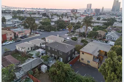  215-21 20th St, San Diego, CA 92102 - Photo 16