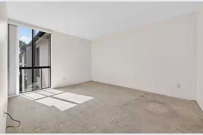  6924 Hyde Park Dr #319, San Diego, CA 92119 - Photo 10