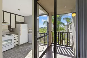 6924 Hyde Park Dr, San Diego, CA 92119 - Photo 6