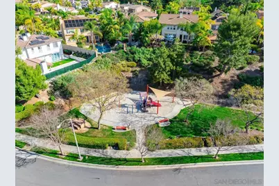  3272 Avenida La Cima, Carlsbad, CA 92009 - Photo 46