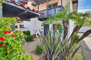 4202 Loma Riviera Ln, San Diego, CA 92110 - Photo 2