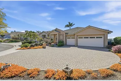  917 Anatra Ct, Carlsbad, CA 92011 - Photo 2