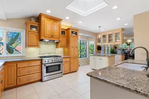 352 Calle Bonita, Escondido, CA 92029 - Photo 6