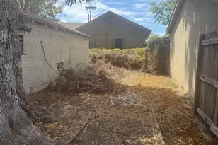800 W 99th St, Los Angeles, CA 90044 - Photo 30