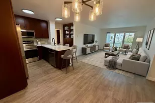 1885 Diamond St, San Diego, CA 92109 - Photo 1