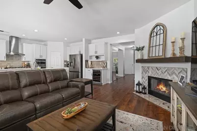  9239 Briette Pl, El Cajon, CA 92021 - Photo 10