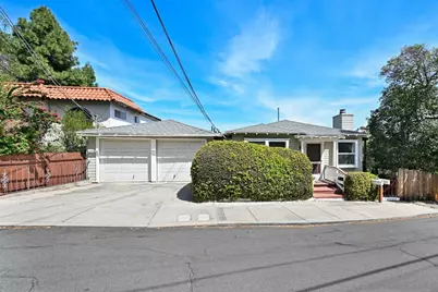  8230 Vista Dr, La Mesa, CA 91941 - Photo 2