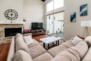 2544 Navarra Dr, Carlsbad, CA 92009 - Photo 2