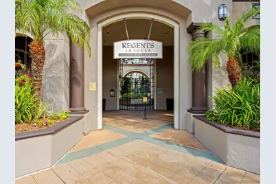  9263 Regents Rd #B302, La Jolla, CA 92037 - Photo 12