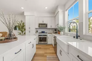 433 Jupiter Gln, Escondido, CA 92025 - Photo 1