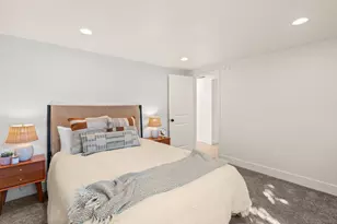 2718 Ridgeway Dr, National City, CA 91950 - Photo 14