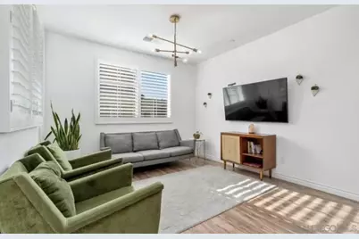  1627 Dunlin Avenue 1, Chula Vista, CA 91913 - Photo 2