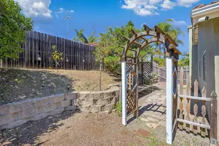 3529 La Mirada Dr, San Marcos, CA 92078 - Photo 36