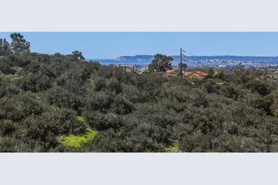  454 Acero Pl, Chula Vista, CA 91910 - Photo 4