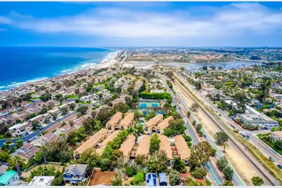  1680 N Coast Highway 101 #30, Encinitas, CA 92024 - Photo 38