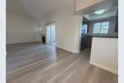  400 Sea Cliff #402, Oceanside, CA 92056 - Photo 4