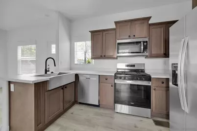  1174 E Main #62, El Cajon, CA 92021 - Photo 6