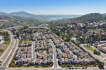  10128 Hercules Way, Spring Valley, CA 91977 - Photo 52